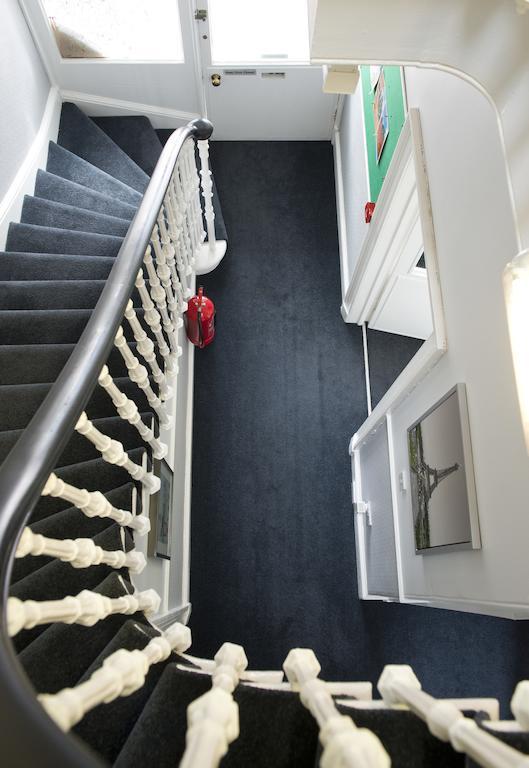 Edinburgh Caledonian Guesthouse Екстериор снимка