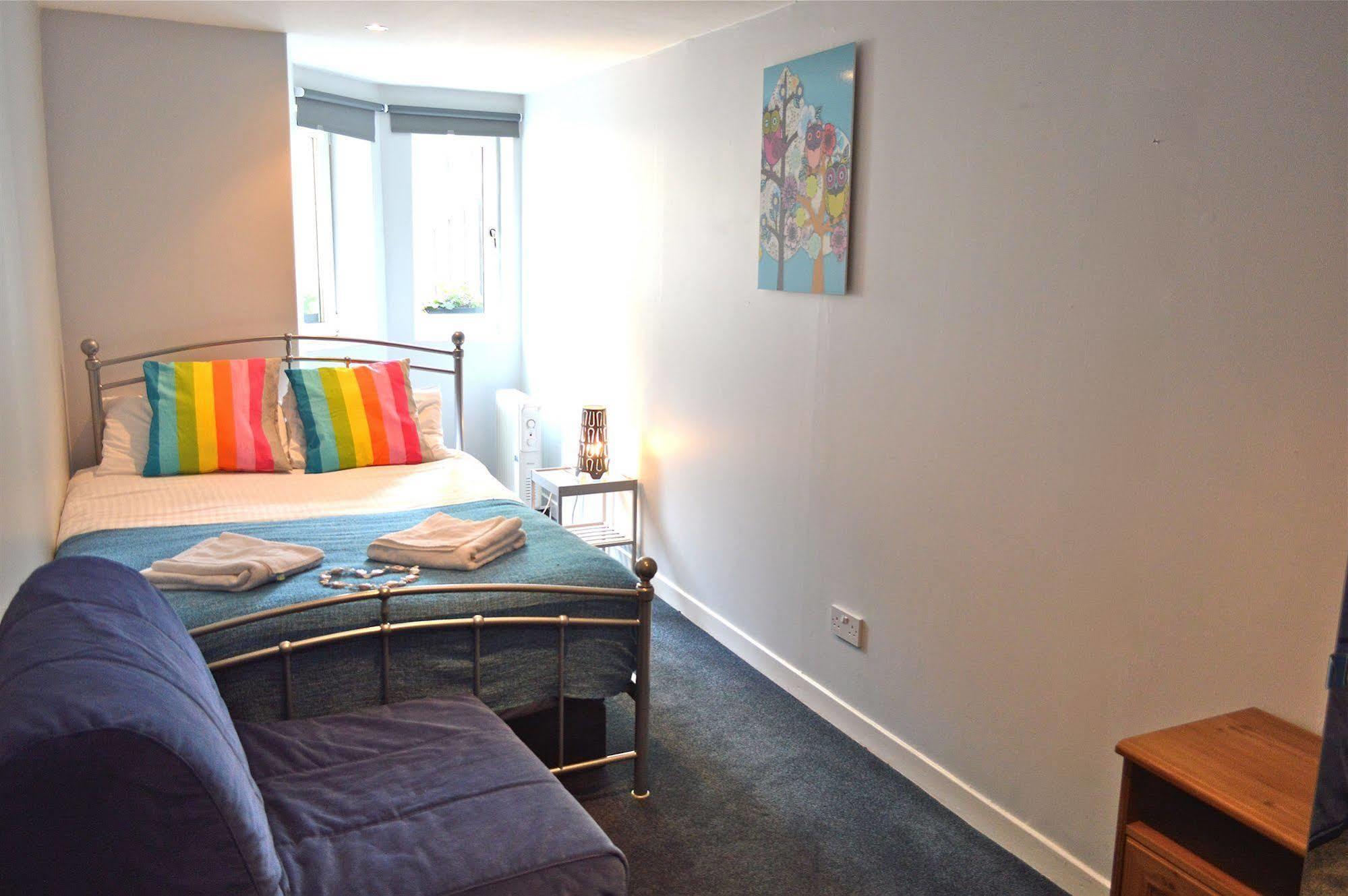 Edinburgh Caledonian Guesthouse Екстериор снимка
