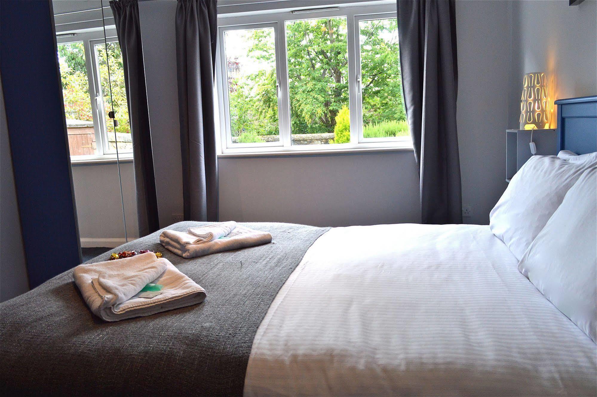 Edinburgh Caledonian Guesthouse Екстериор снимка