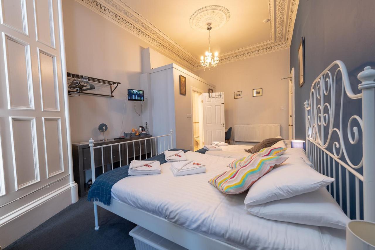 Edinburgh Caledonian Guesthouse Екстериор снимка